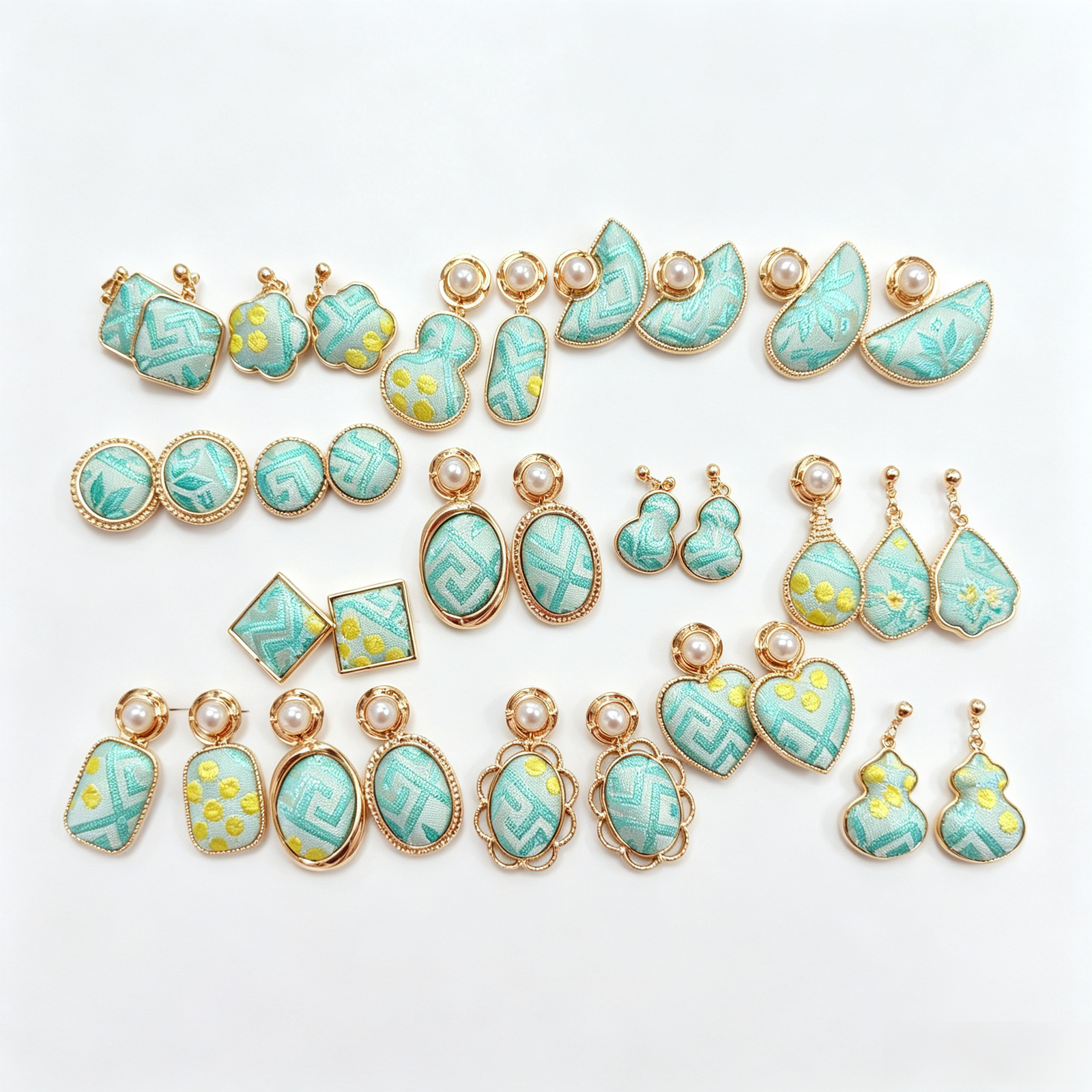 BLUE & YELLOW COLLECTION - Image 1