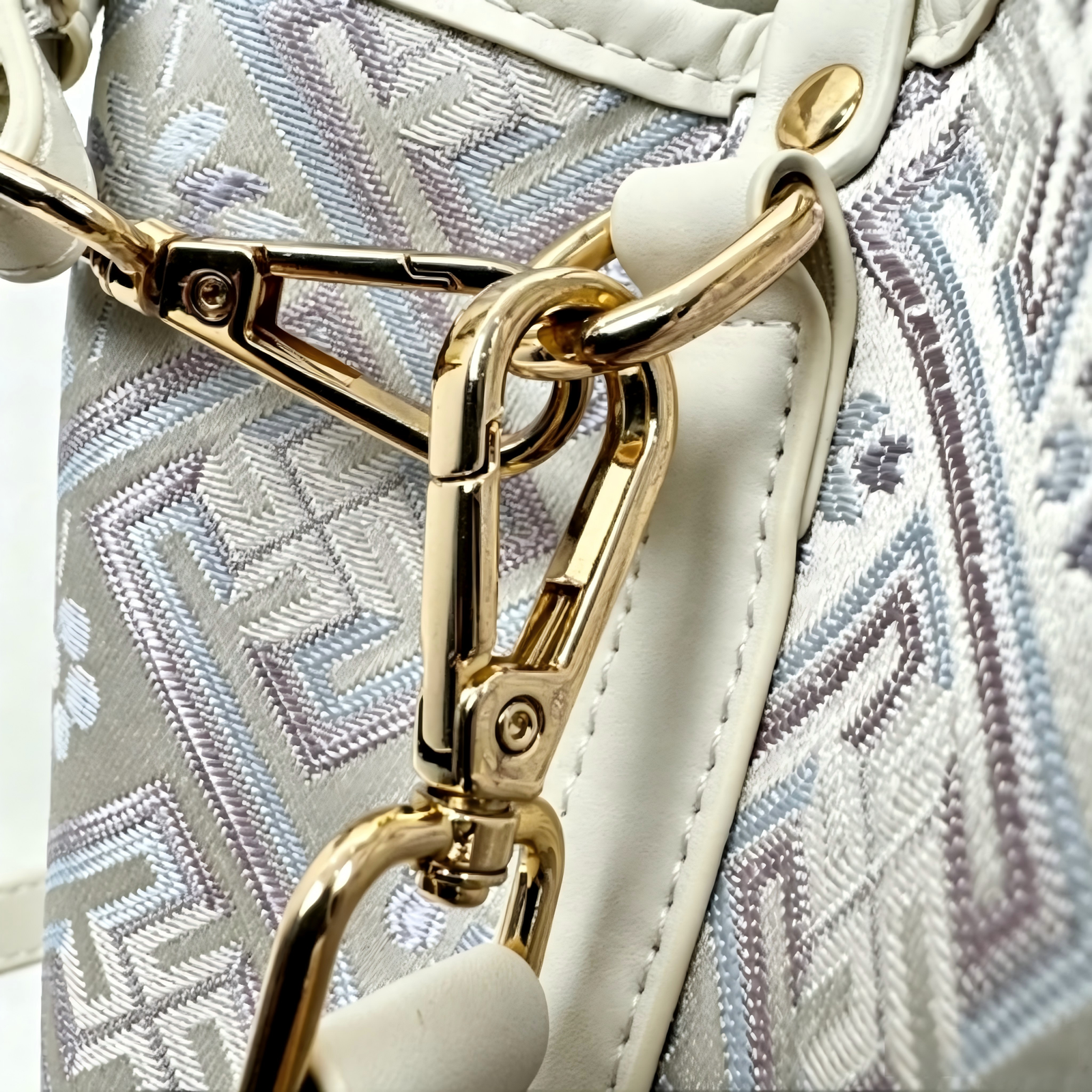 Drawstring Bucket Bag - Image 3