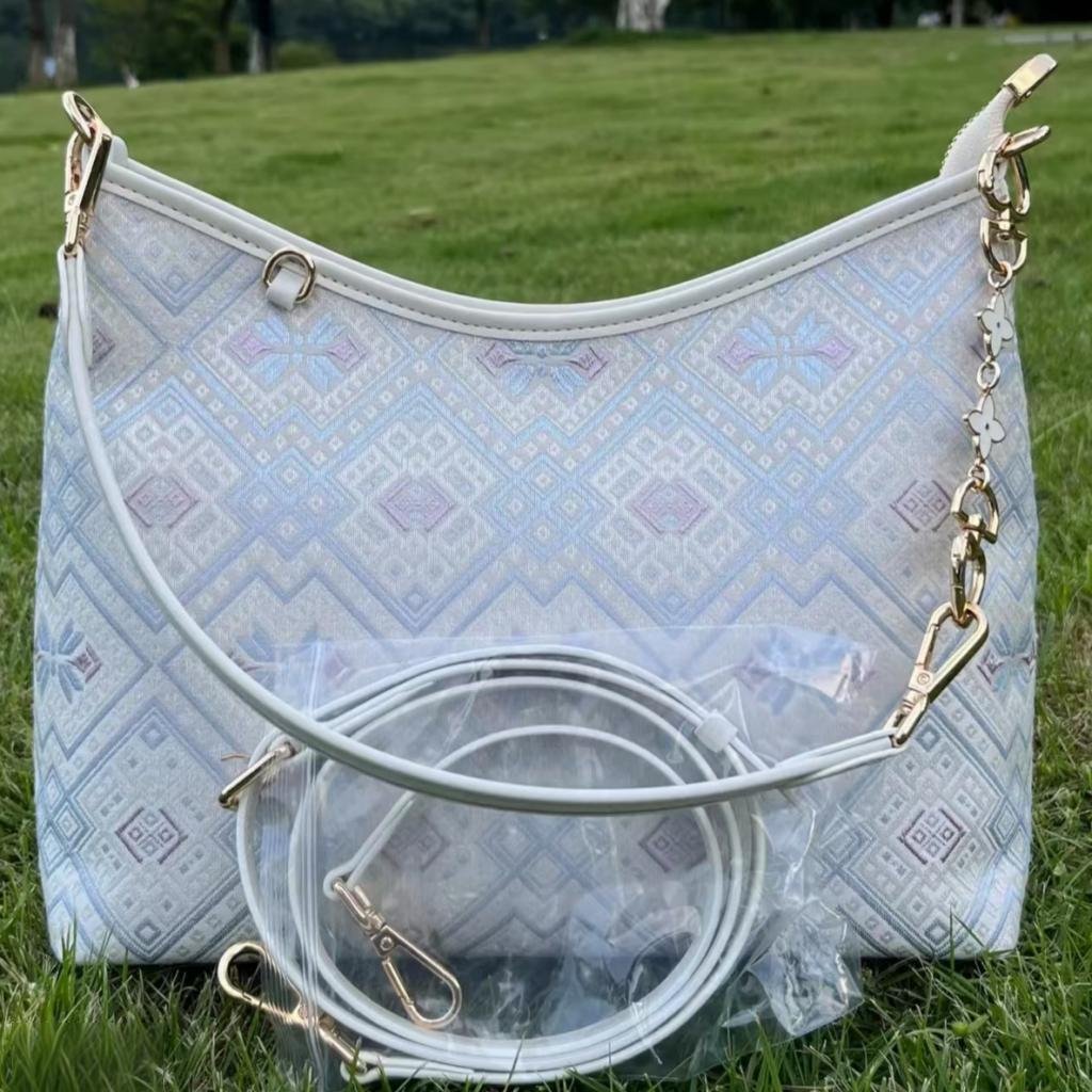 Large Hobo Bag - Image 3