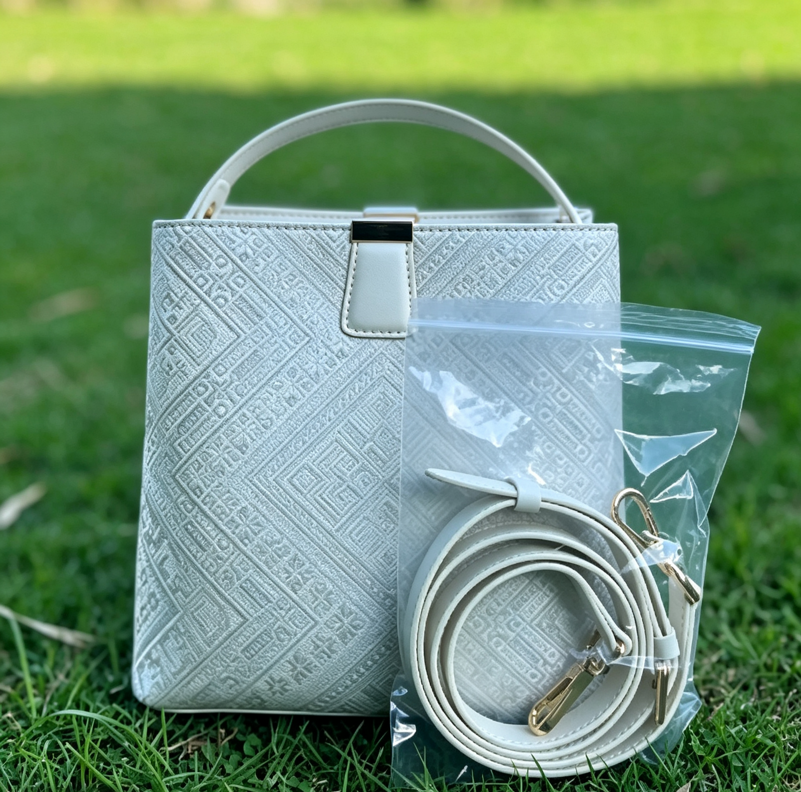 Bucket Bag - Image 2