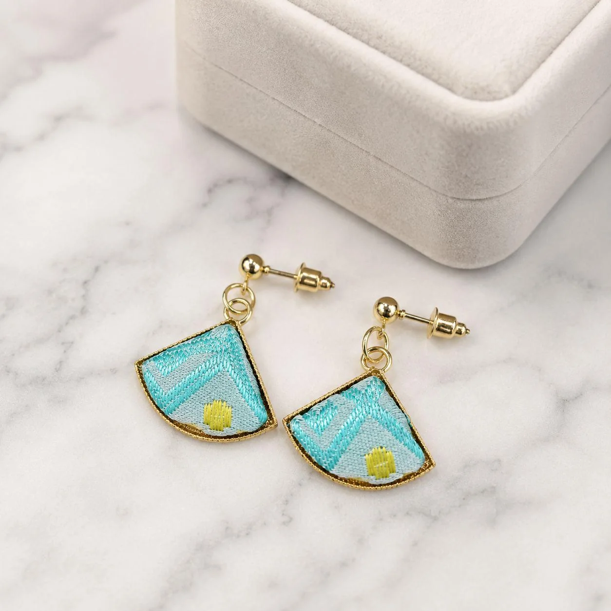 Blue Fan-Shaped Drop Earrings wholesale earrings